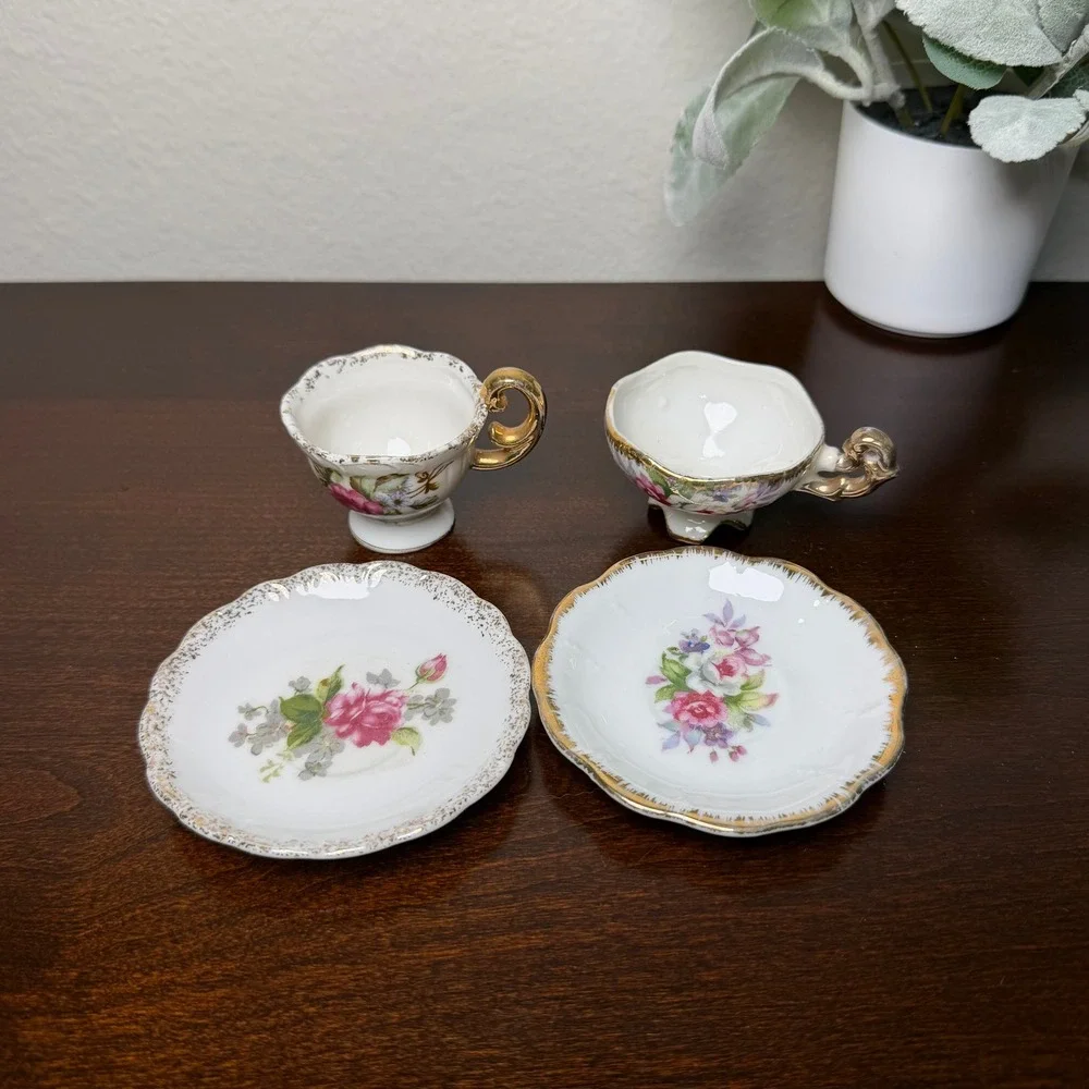 Vintage Enesco Miniature Floral Porcelain‎ Teacup and Saucer Set of 2 Japan Gold